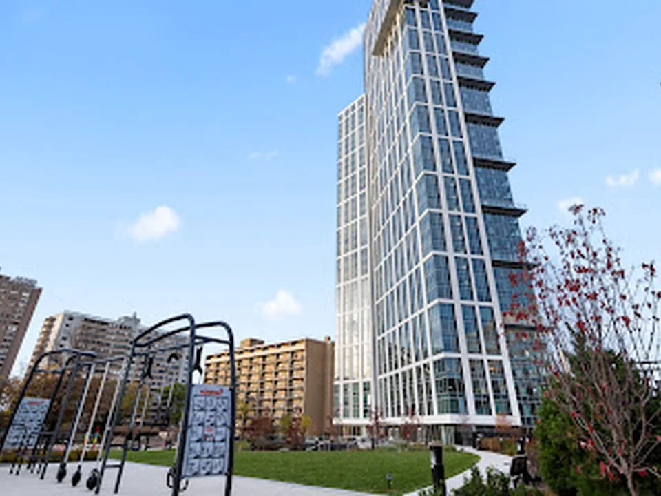 Alcott Apartments