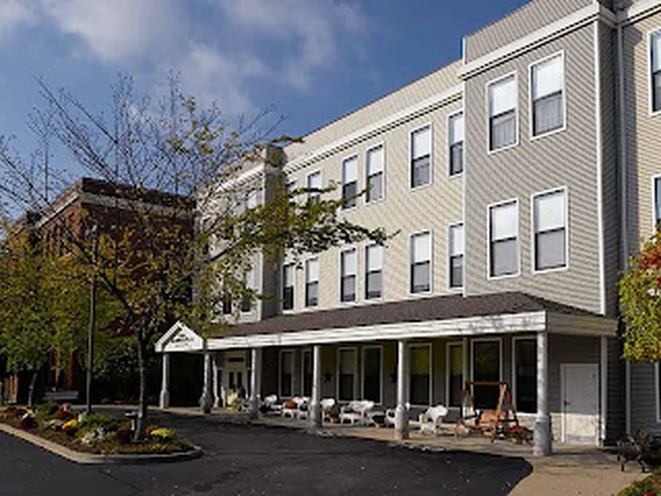Atria Maplewood Place