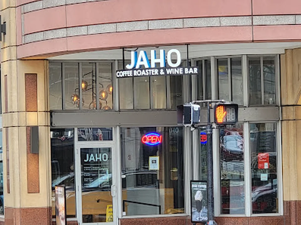 Back Bay - Jaho Coffee Roaster & Wine Bar