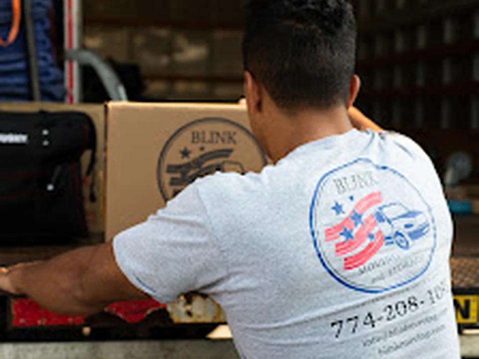 Blink Moving & Storage [Boston New York Movers]