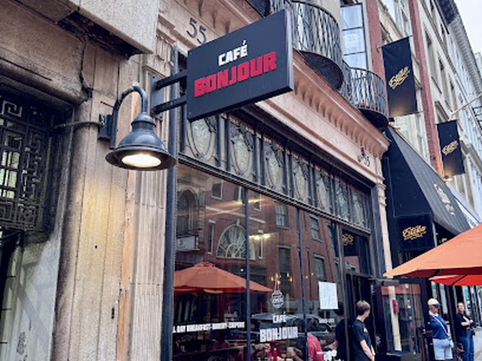 Cafe Bonjour