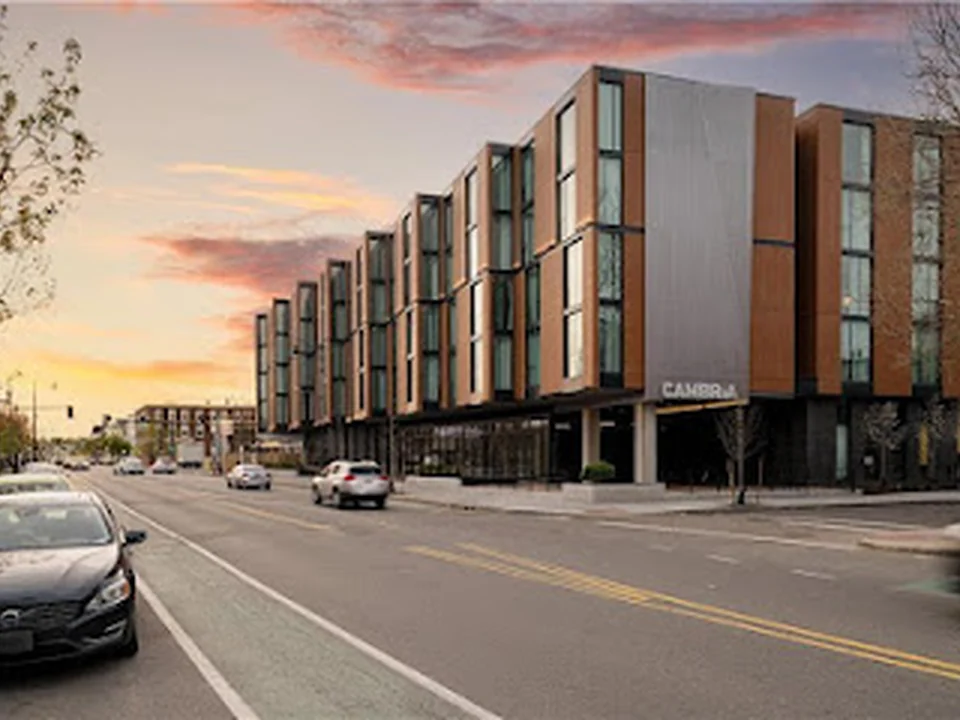 Cambria Hotel Boston Somerville