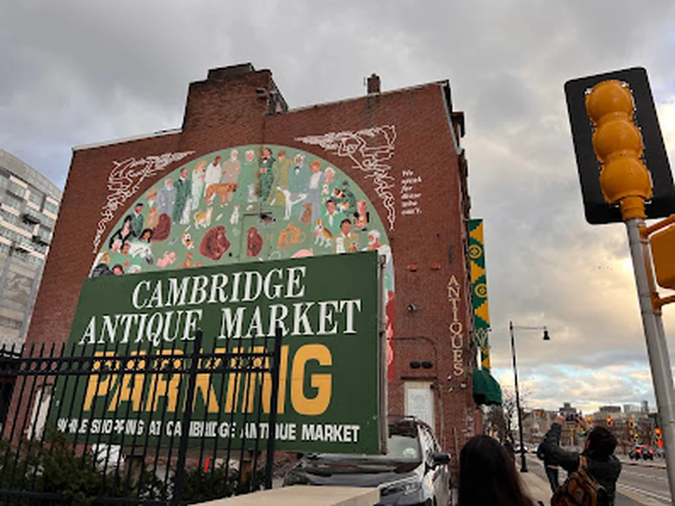 Cambridge Antique Market