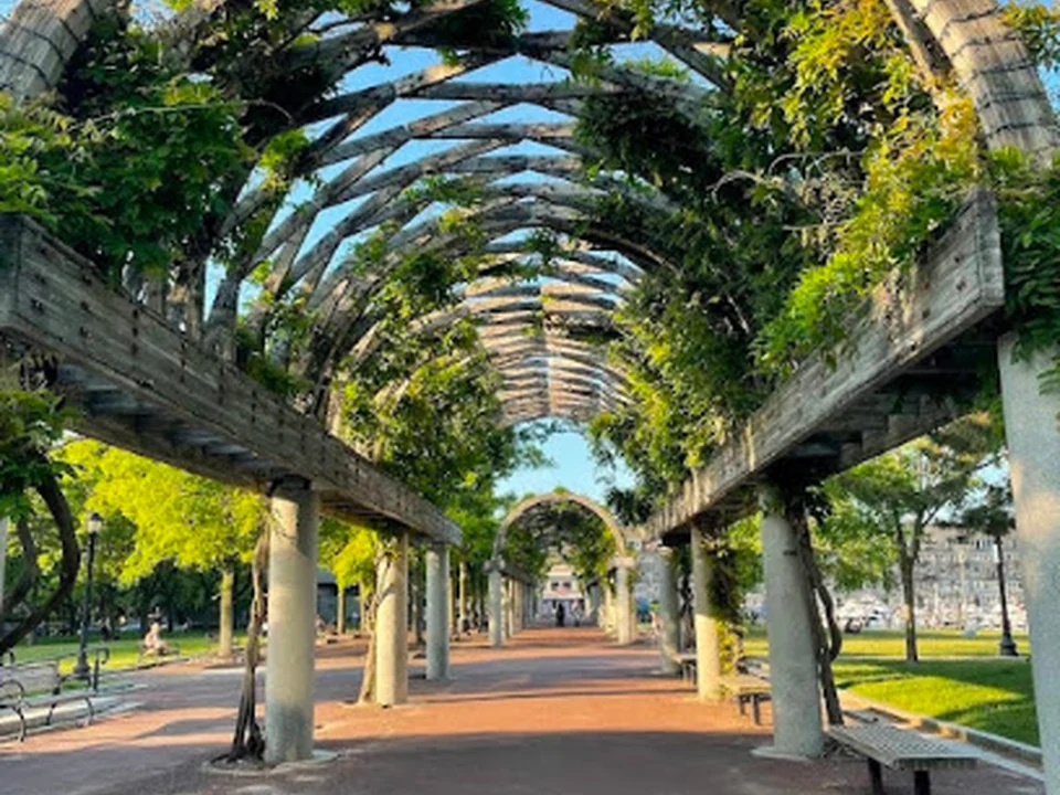 Christopher Columbus Waterfront Park