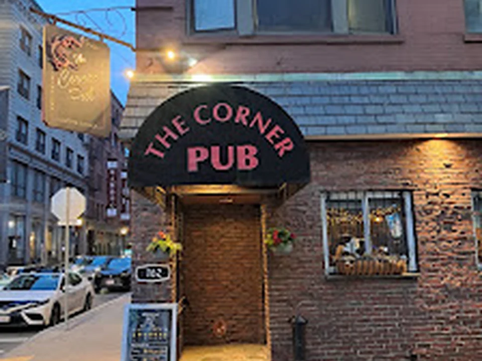 Corner Pub