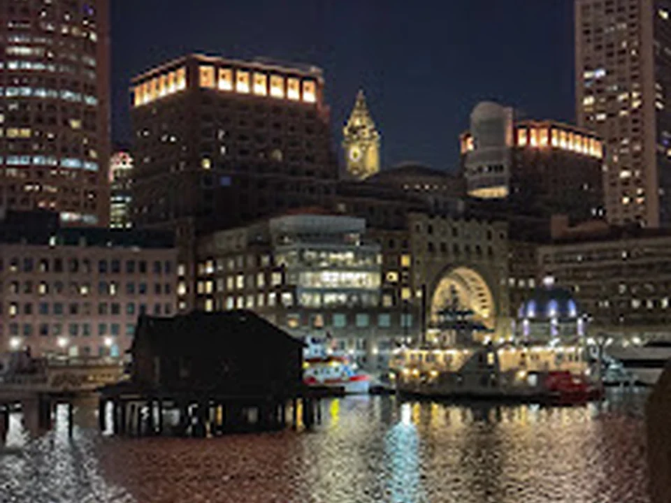 Courthouse Docks
