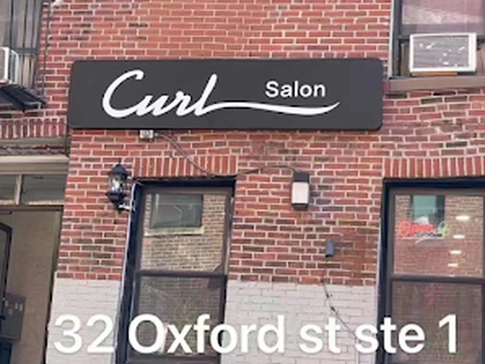Curl Salon
