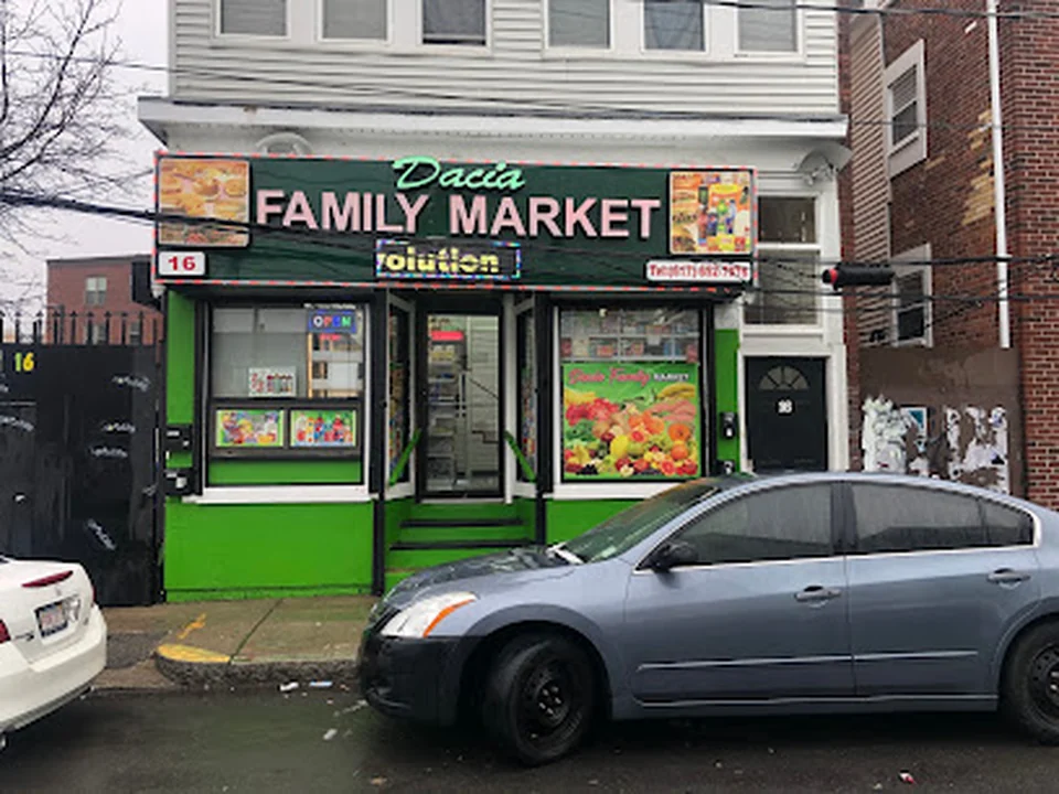 Dacia Family Market and Deli