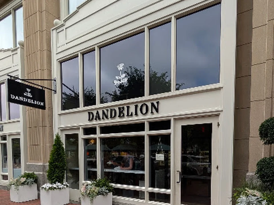 Dandelion Coffee & Provisions