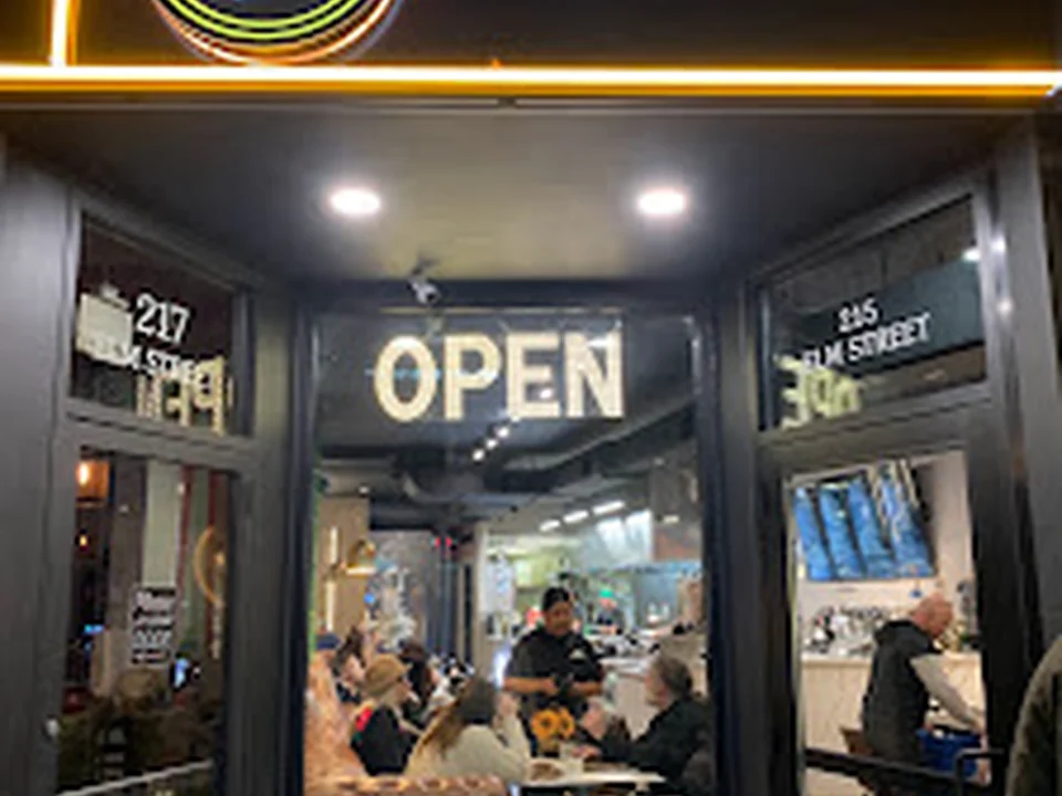 EAT GREEK