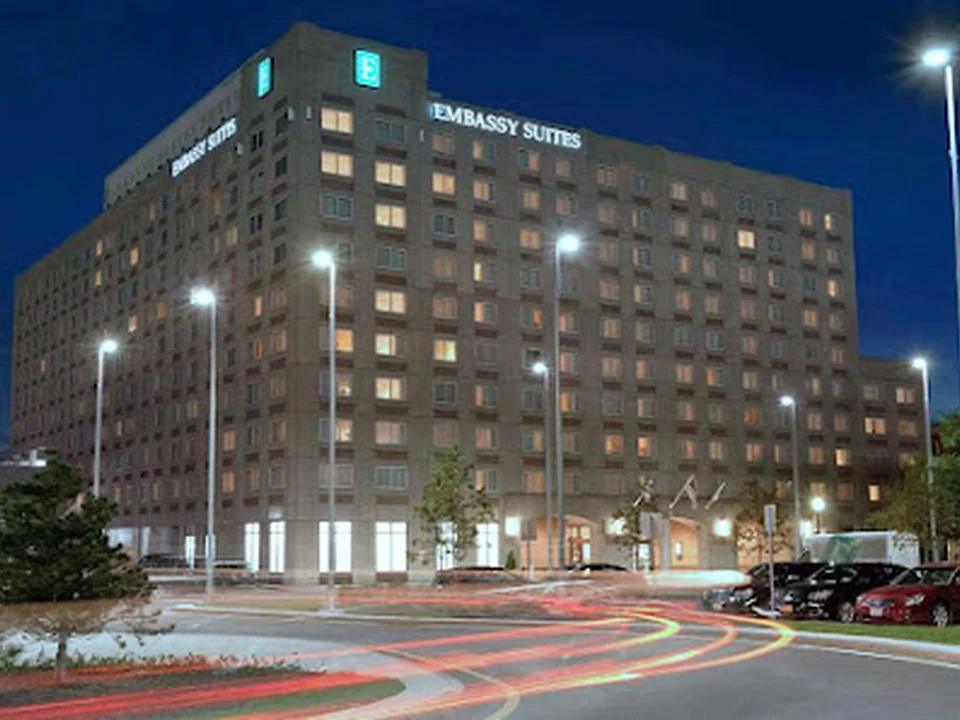 Embassy Suites by Hilton Boston at Logan Airport