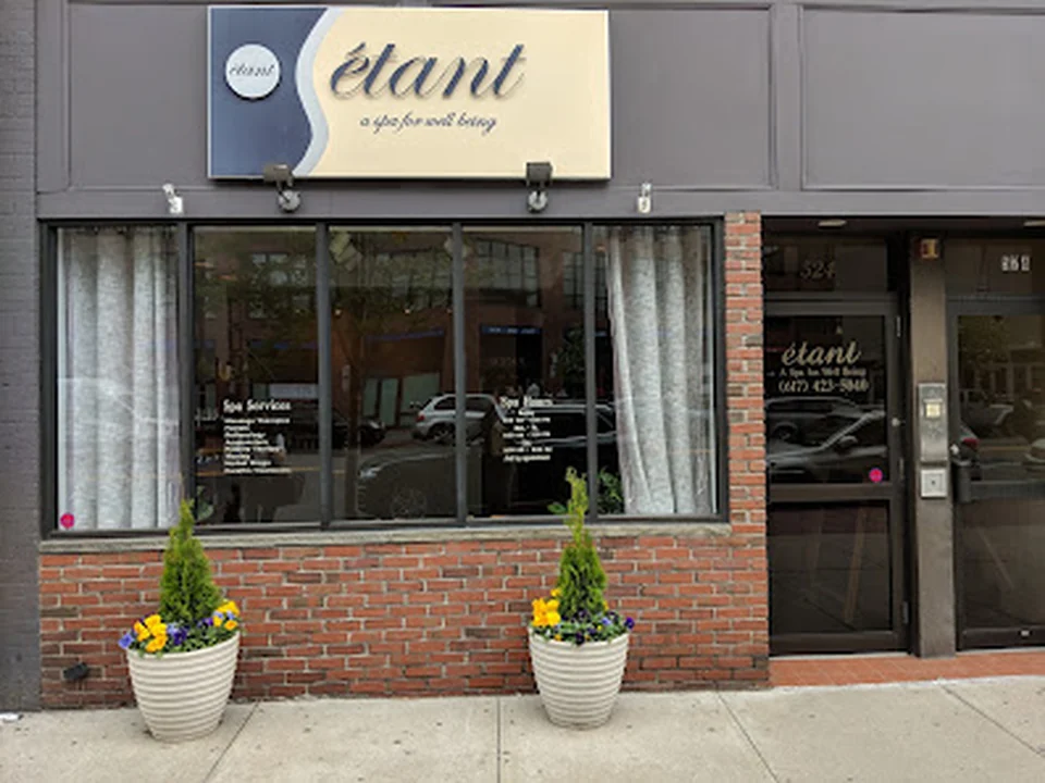étant, A Spa for Well Being
