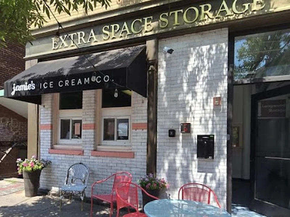 Extra Space Storage