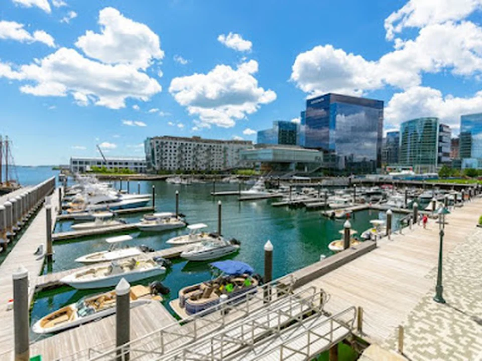 Fan Pier Marina