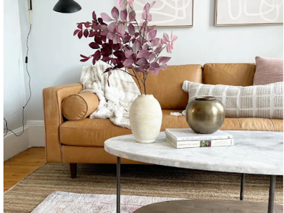 Finessed: A Dynamic Home Staging Studio
