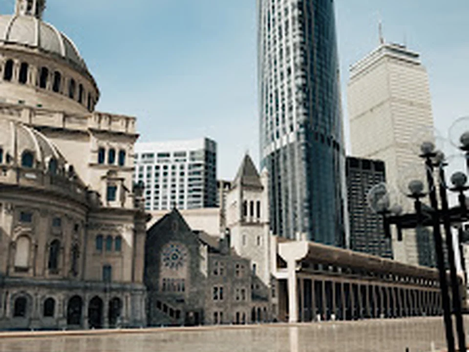 Four Seasons Hotel One Dalton Street, Boston