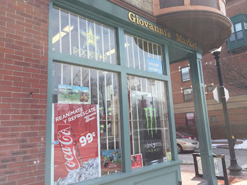 Giovanni's Market