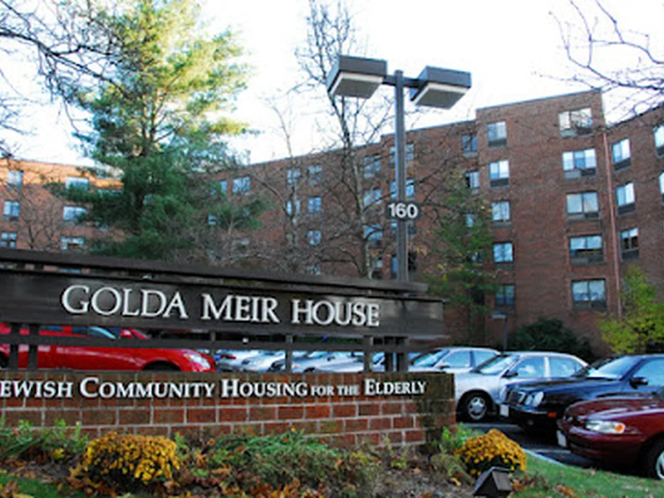 Golda Meir House: A 2Life Community