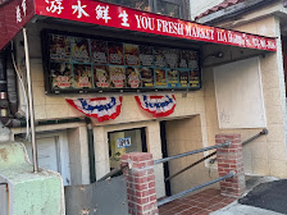 Happy Family Food Market