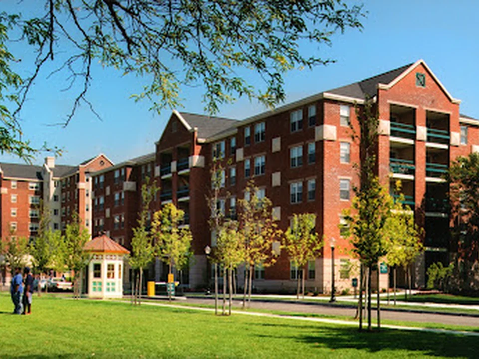 Harbor Point on the Bay Apartments