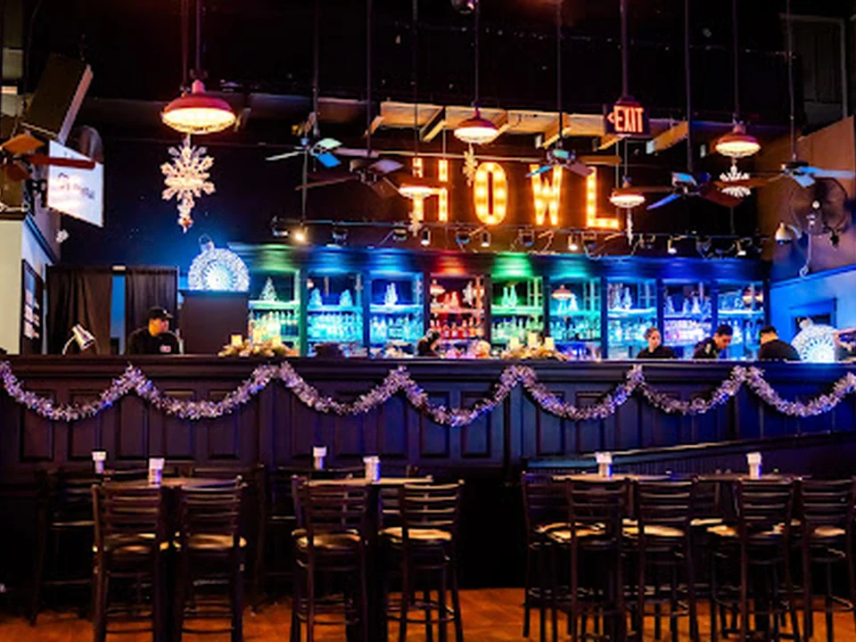 Howl at the Moon Boston