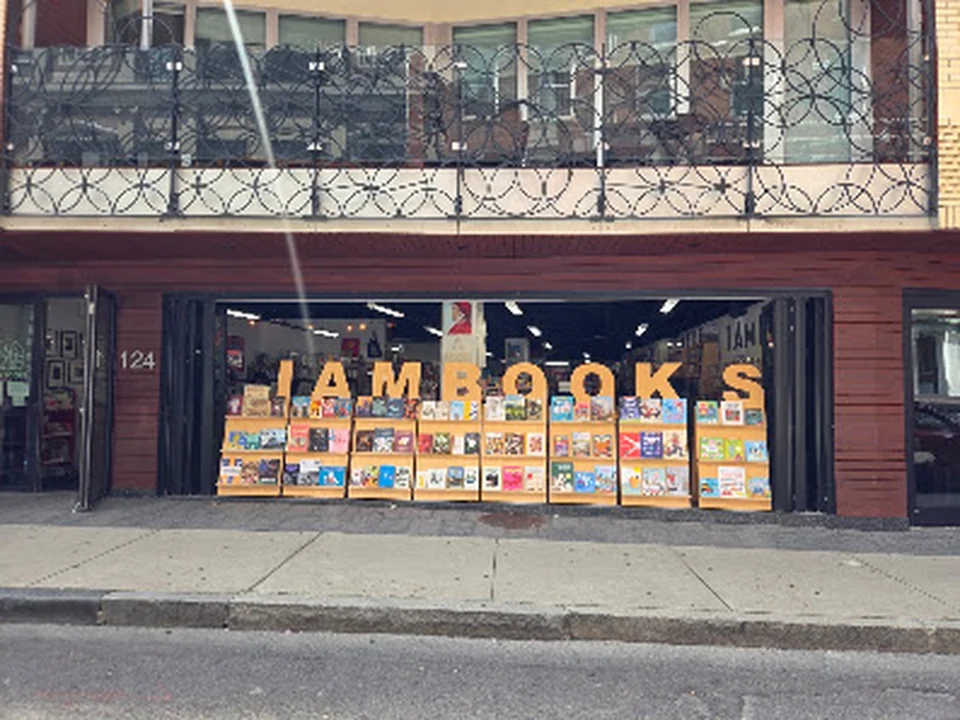 I AM Books