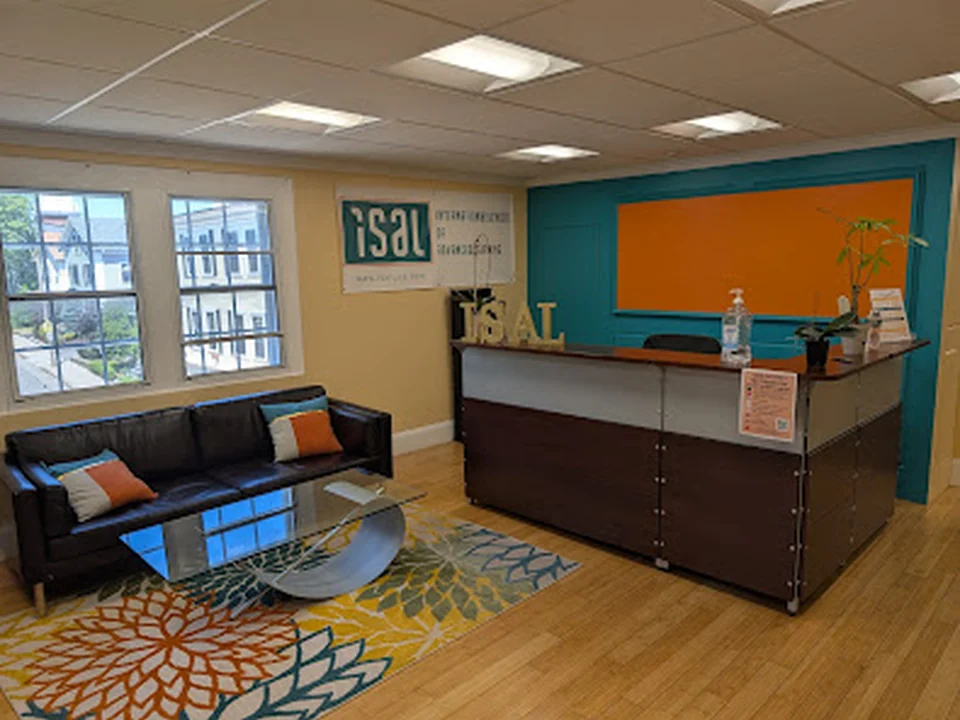 ISAL - International School of Advanced Learning