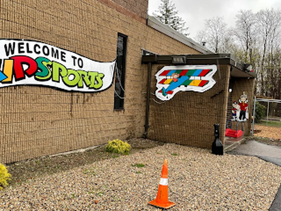 Kidsports Indoor Playground and Laser Tag