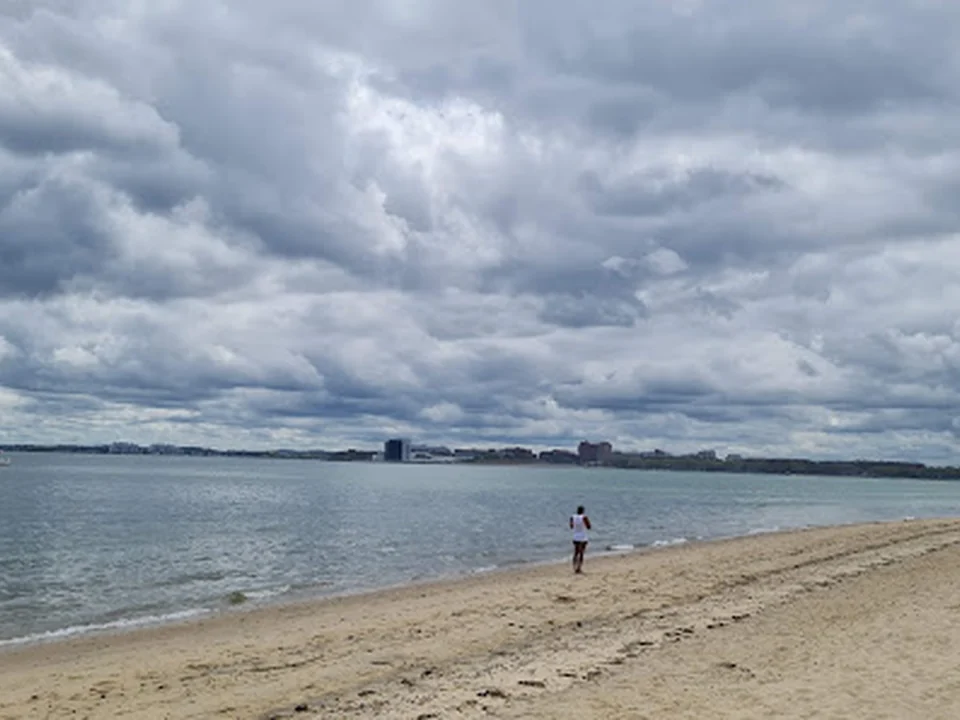 L Street Beach