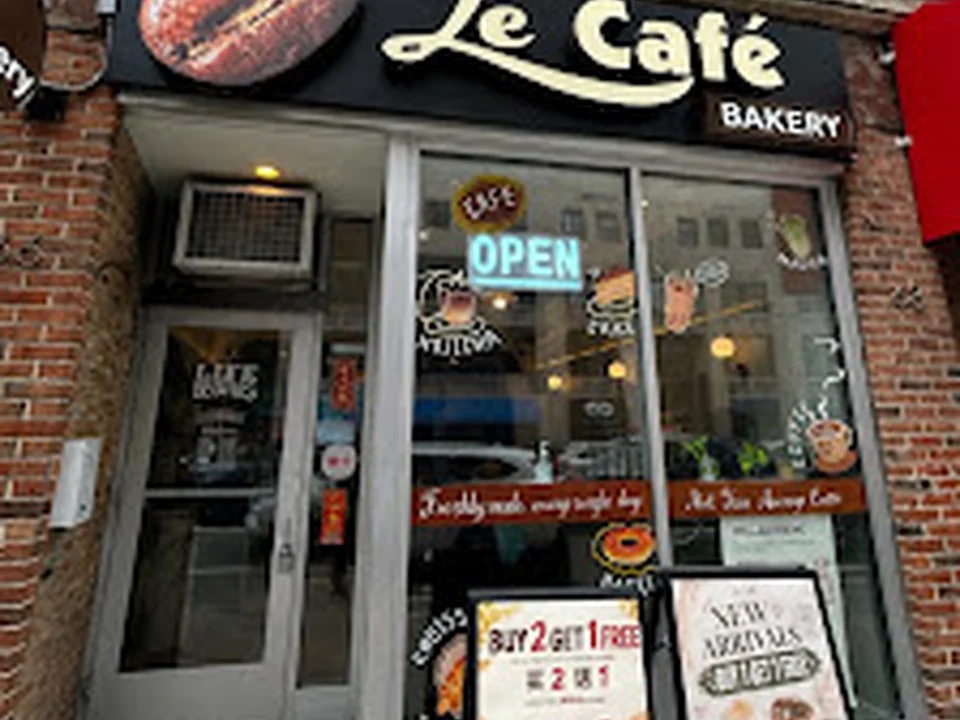 Le Cafe & Bakery