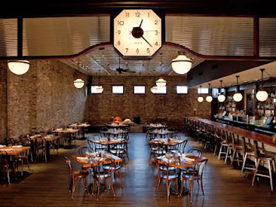 Lincoln Tavern & Restaurant