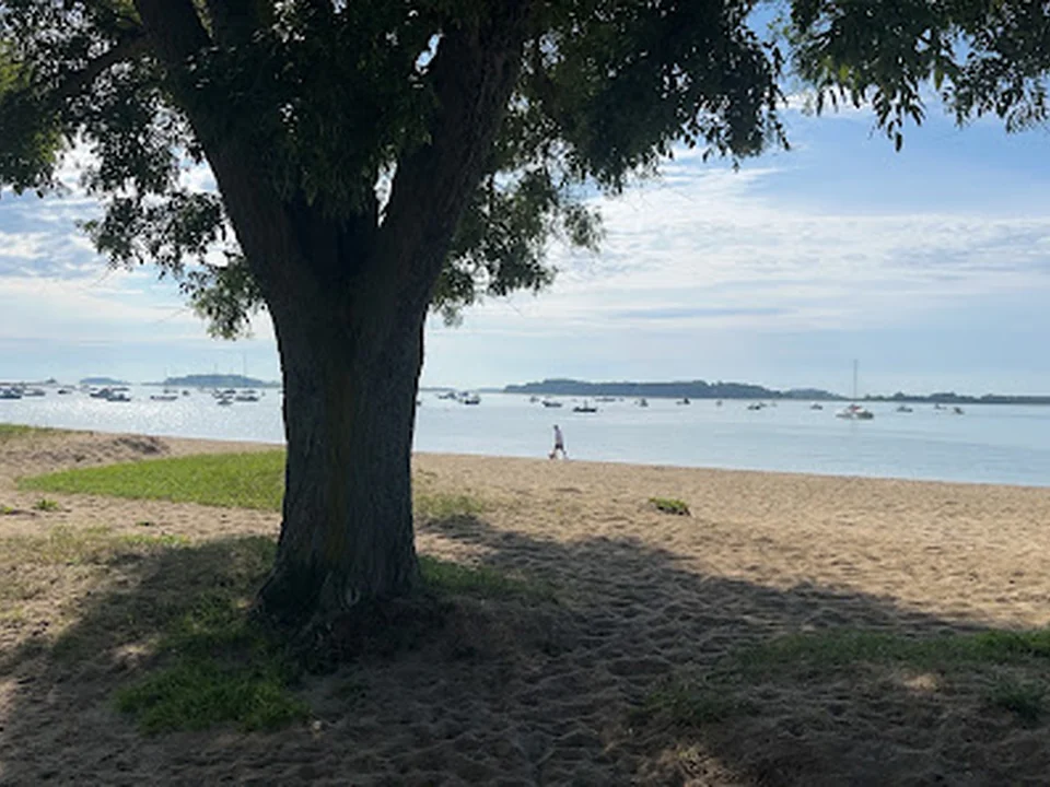 M Street Beach
