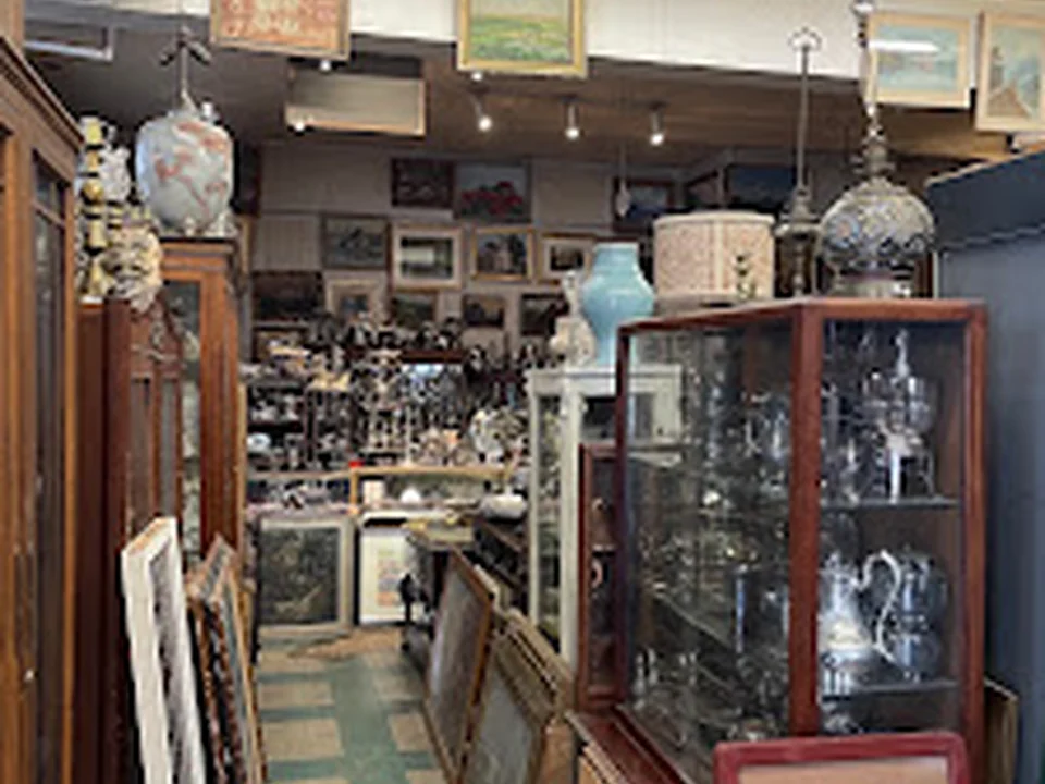 Marika's Antique Shop
