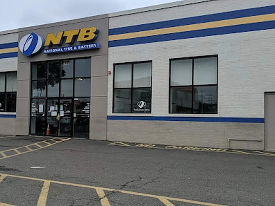 Mavis Tires & Brakes