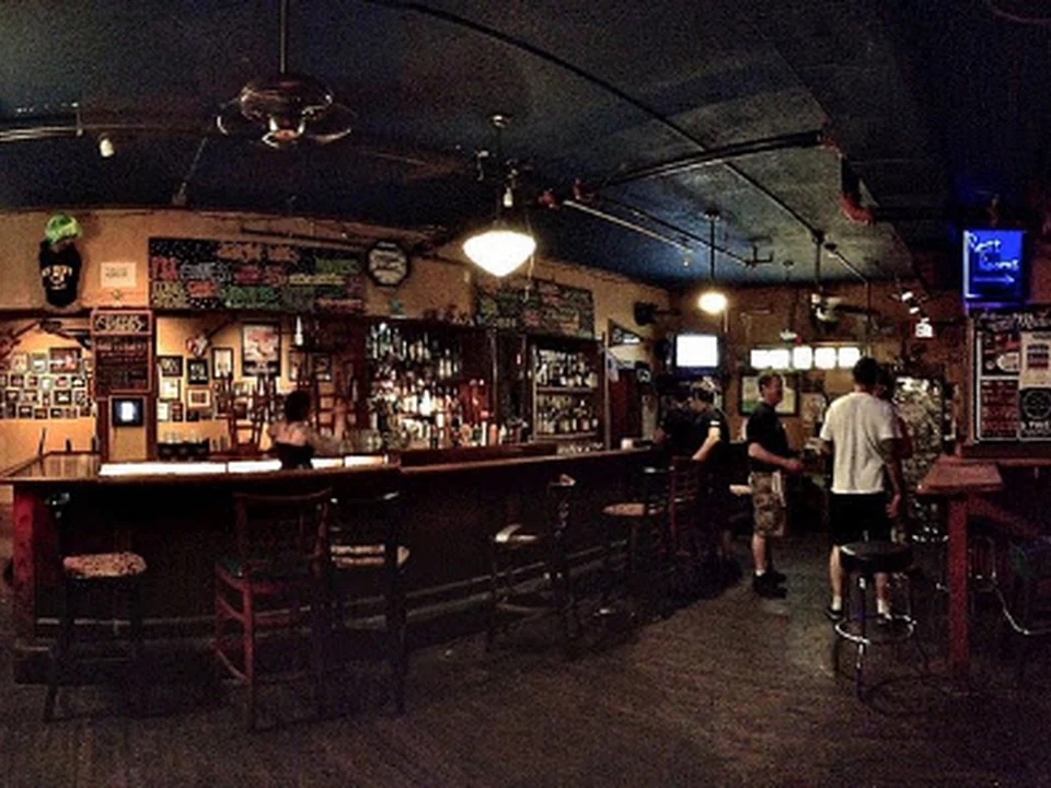 Midway Café