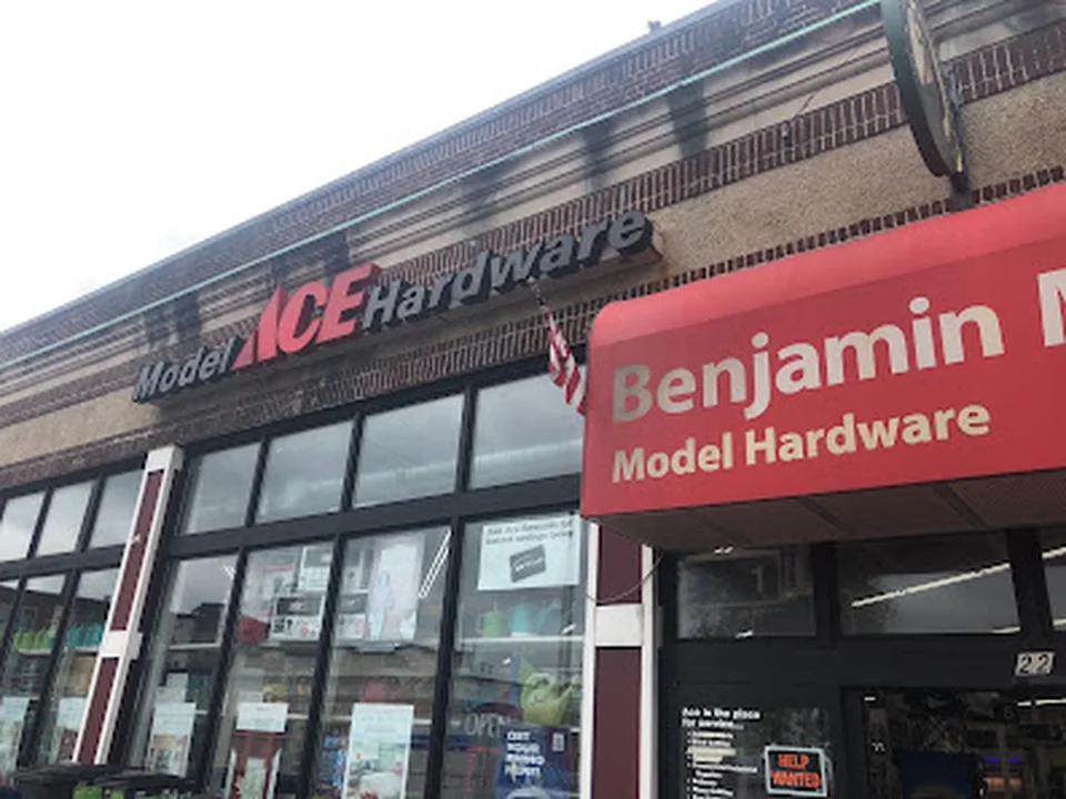 Model Ace Hardware