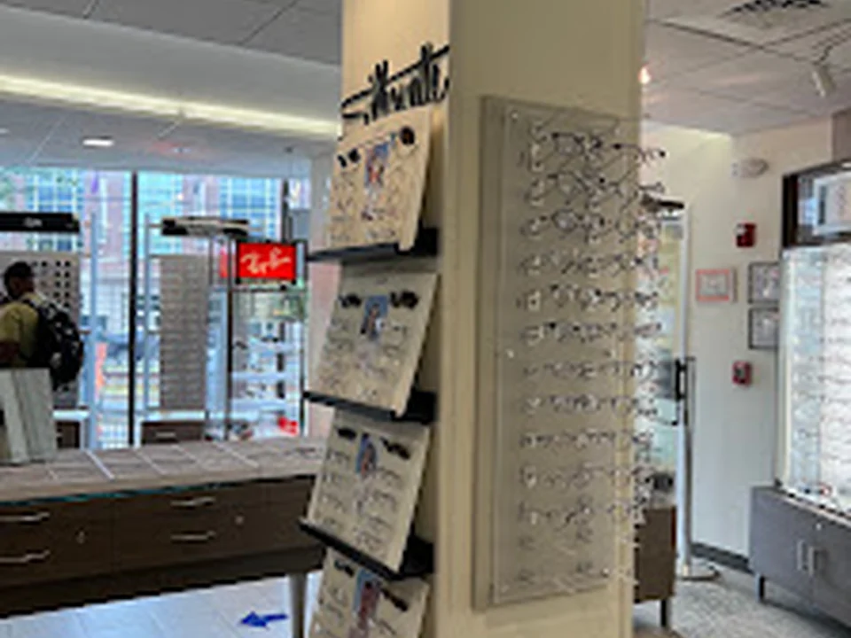 NECO Center for Eye Care - Commonwealth