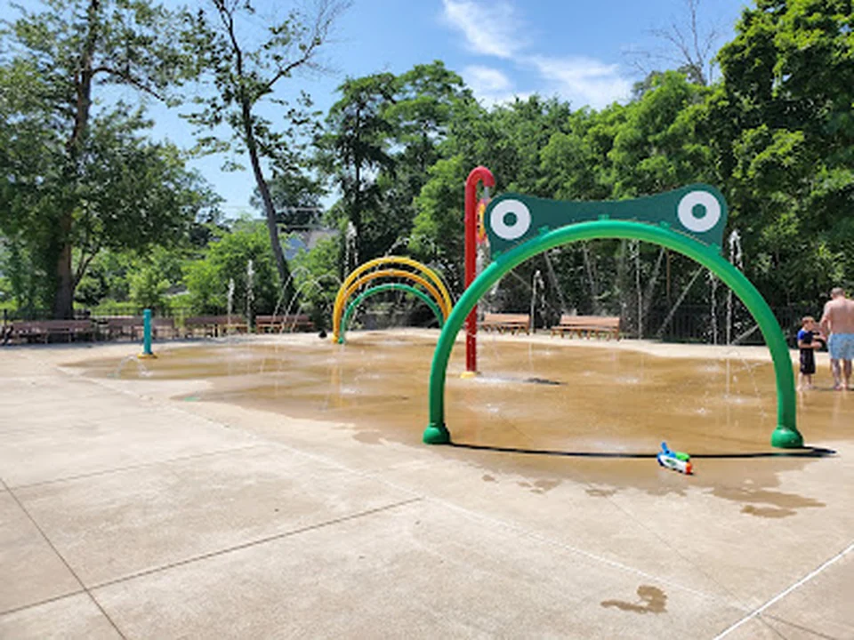 Olsen Swimming Pool Fun park