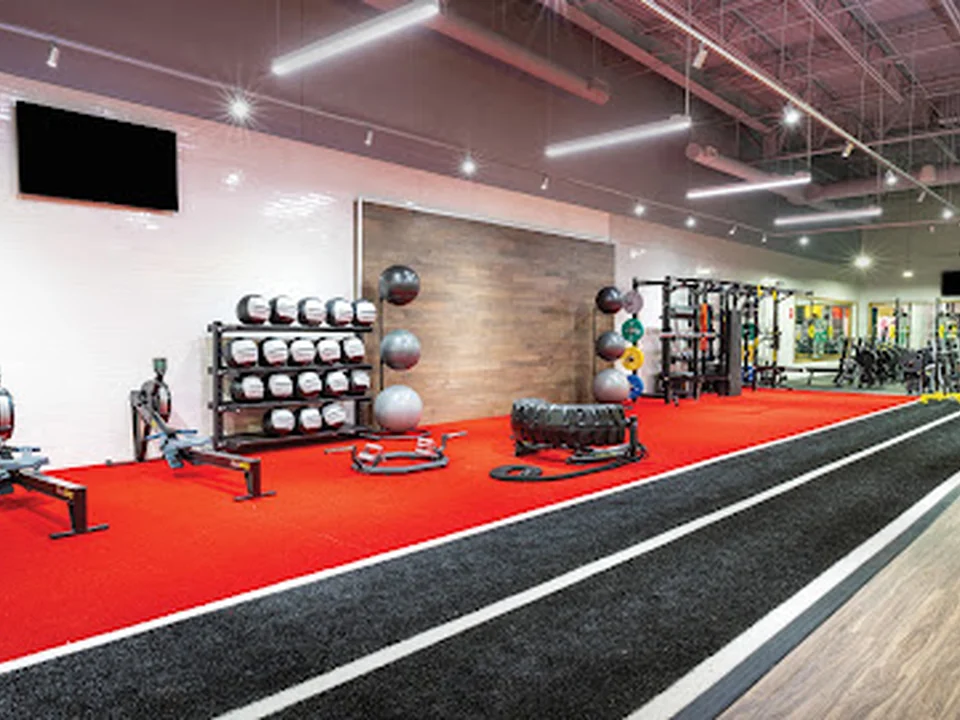 Retro Fitness