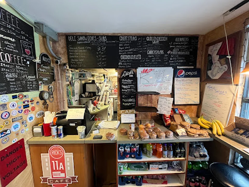 Rick's 11a Cafe
