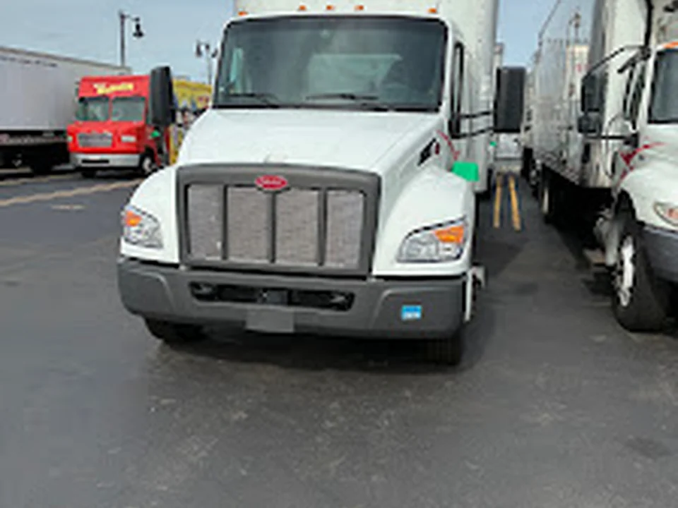 Ryder Truck Rental & Leasing