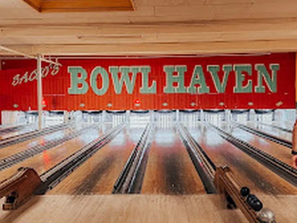 Foto de Sacco's Bowl Haven