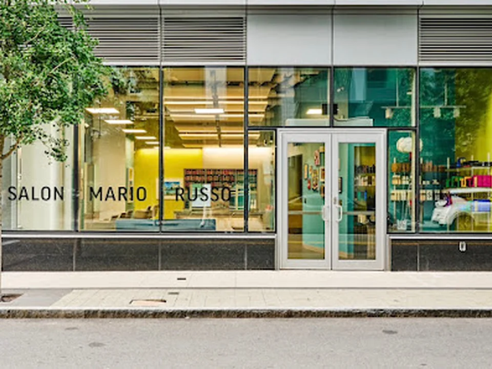 Salon Mario Russo - Seaport