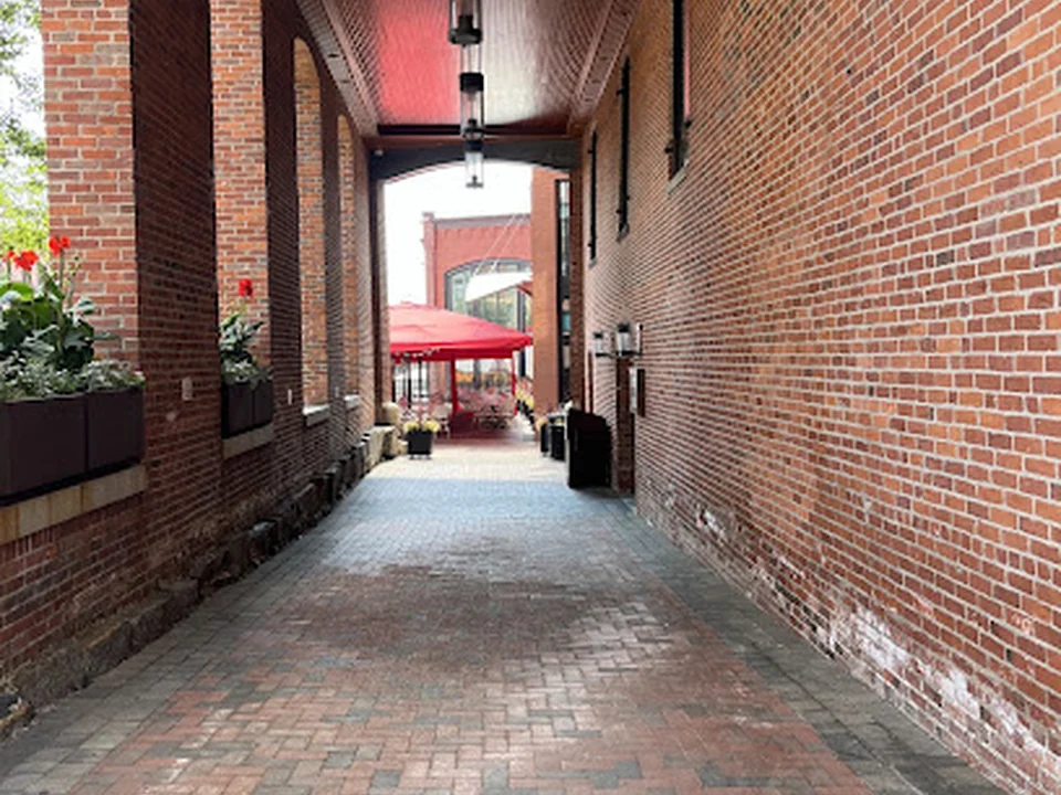 Shawmut Design and Construction