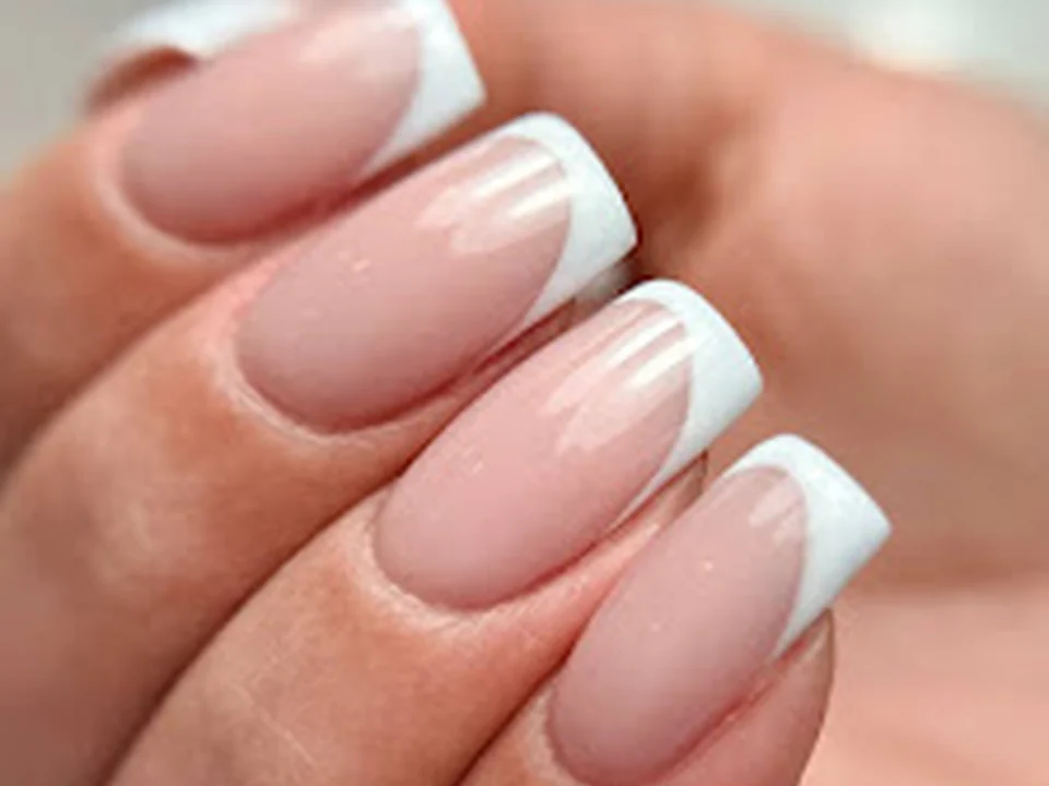 She She Beauty-Nail & Lash Studio
