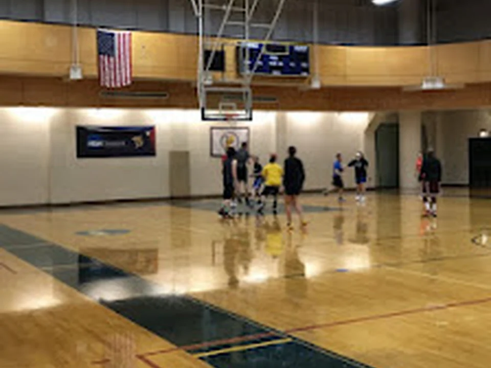 Simmons University Sports Center