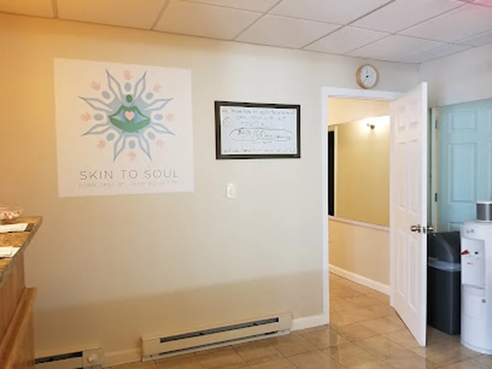 Foto de Skin to Soul Massage & Myofascial Release - Somerville/Cambridge