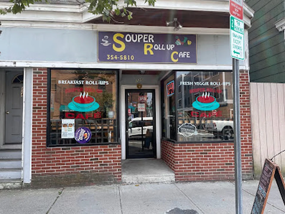 Souper Roll Up Cafe