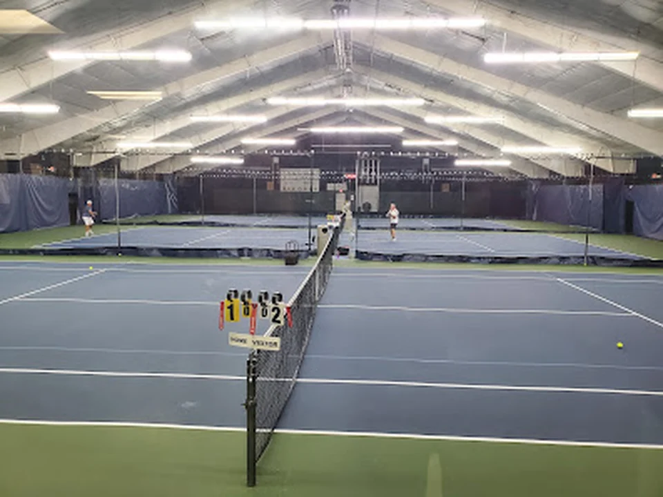 Sportsmen's Tennis and Enrichment Center