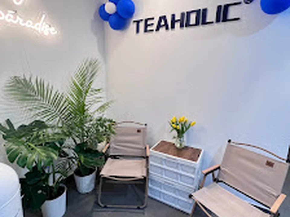 Teaholic Bubble Tea & Coffee